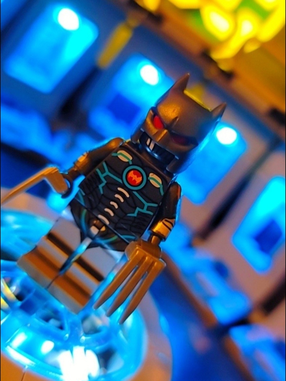 Batman Minifigure Lego Compatible - Picture 6 of 7